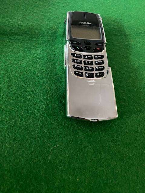VINTAGE NOKIA 8810 FOR SPARES
