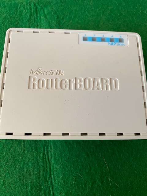 MIKROTIK ROUTERBOARD HAP AC LITE