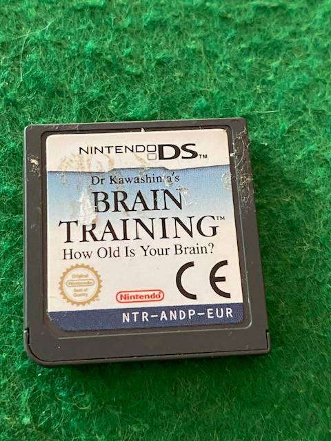 NINTENDO DS BRAIN TRAINING