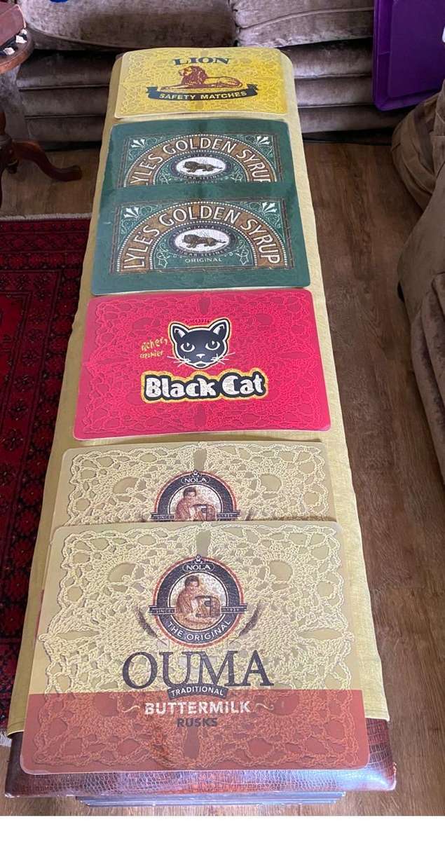 PLACEMATS SET OF 6