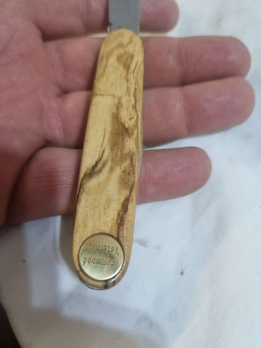 Ironwood Joseph Rogers knife