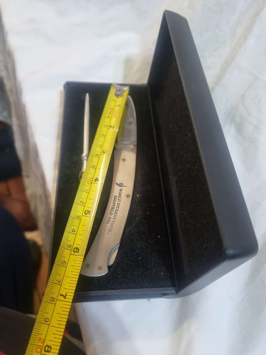 Joseph Rogers knife world student games