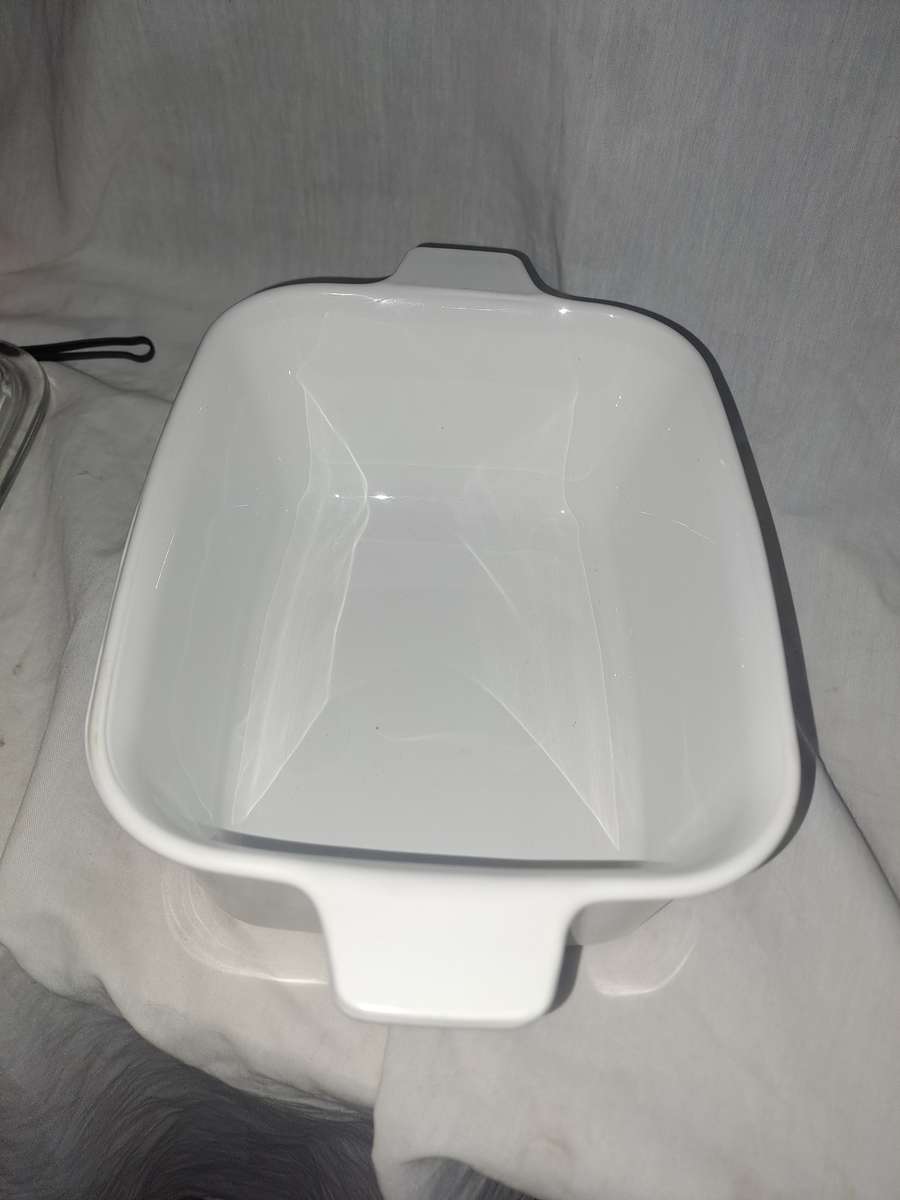 Blue and white corn flower corning ware