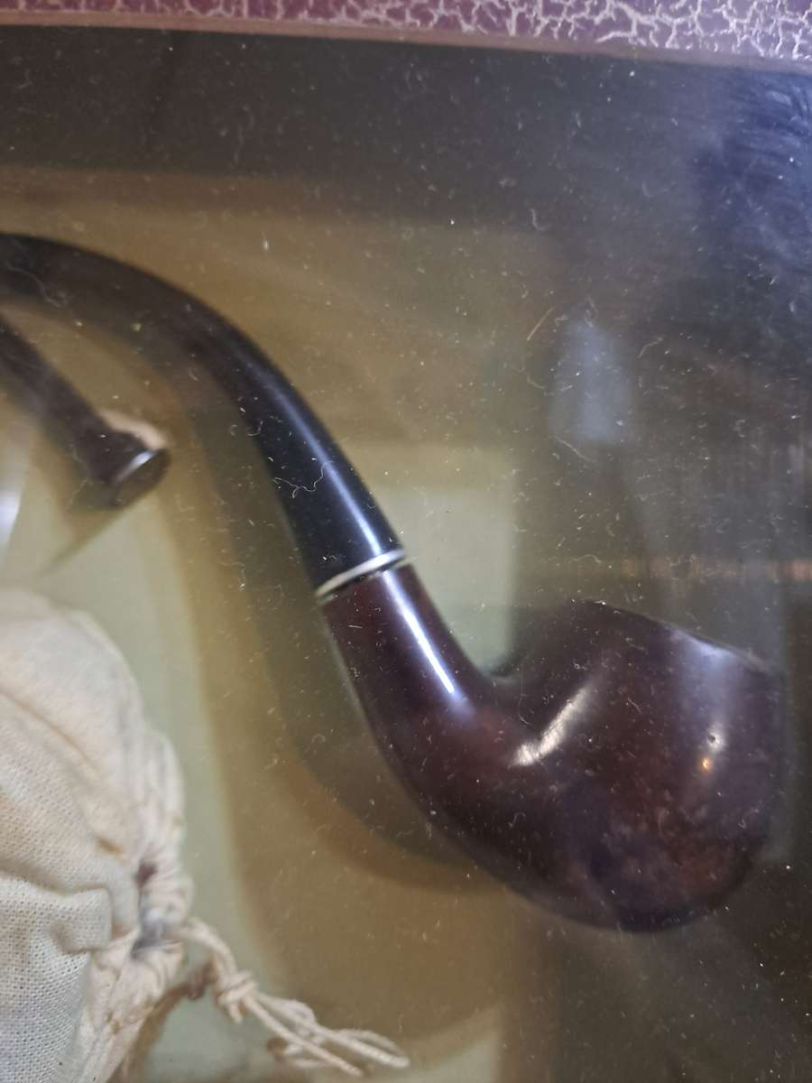 Vintage old box frame pipe set