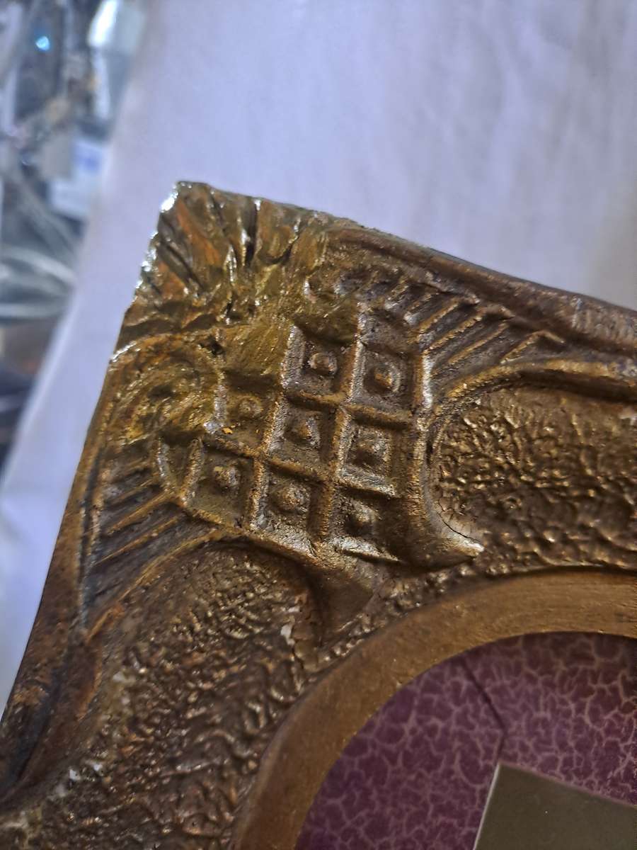 Vintage old box frame pipe set