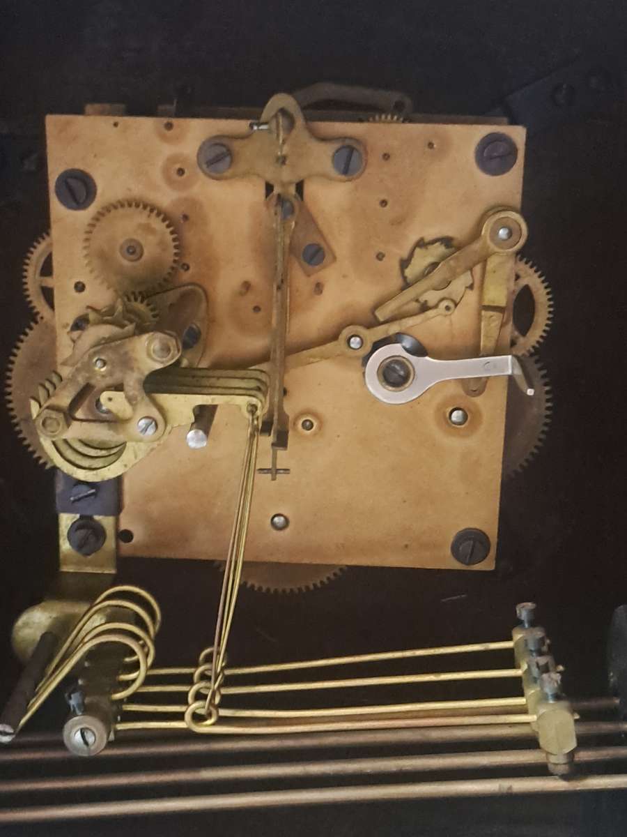 Art deco mantle clock not working