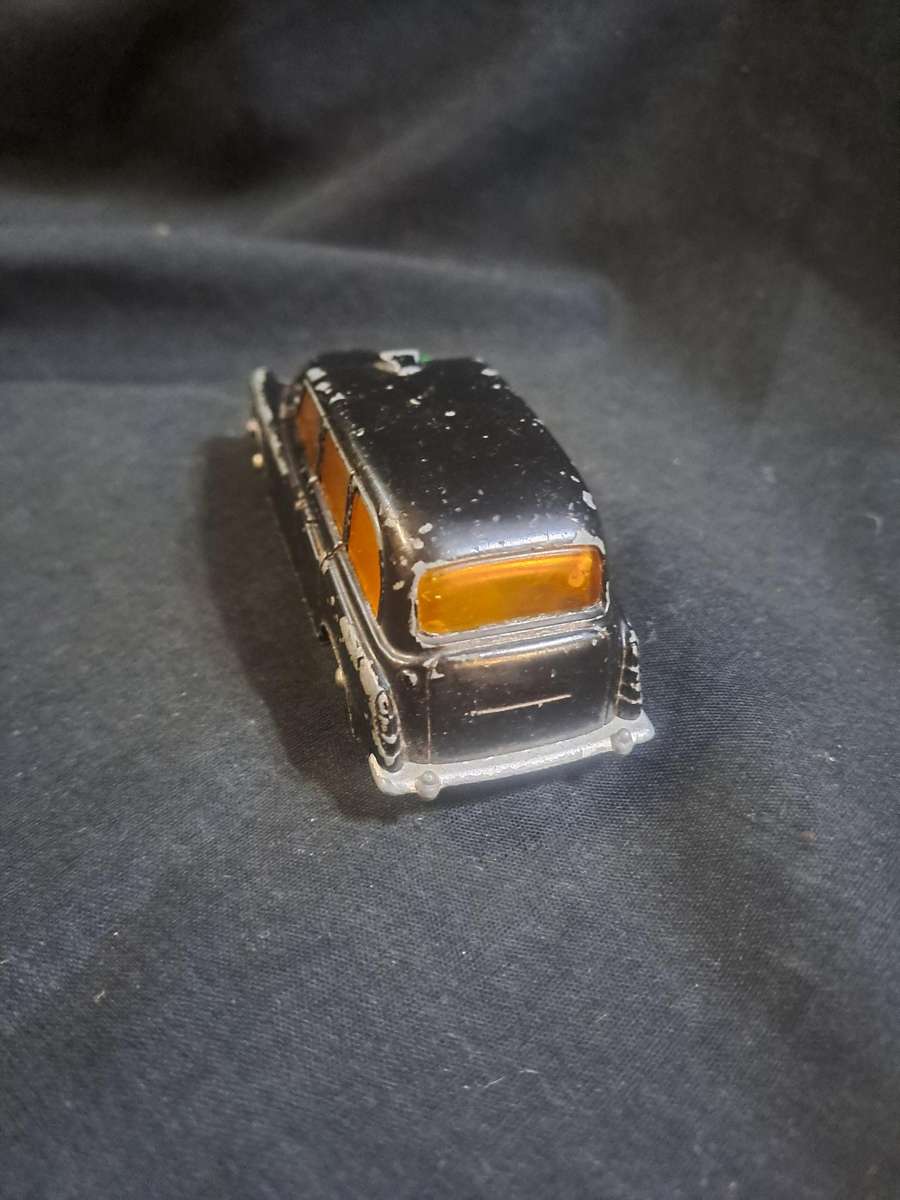 Lone star London taxi made in England