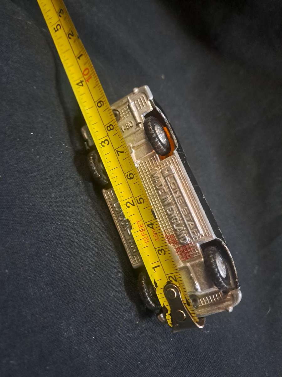 Lone star London taxi made in England