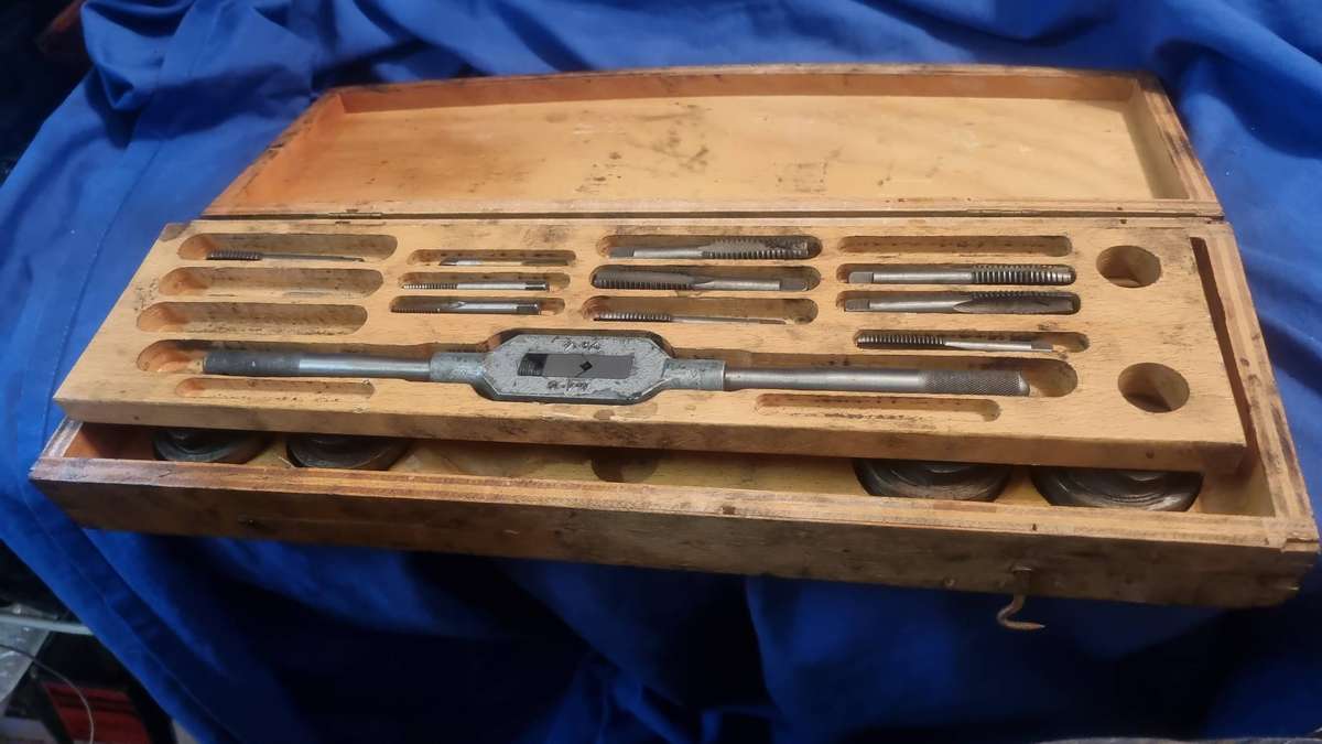 Taps and die set (missing 3 taps)made in Germany