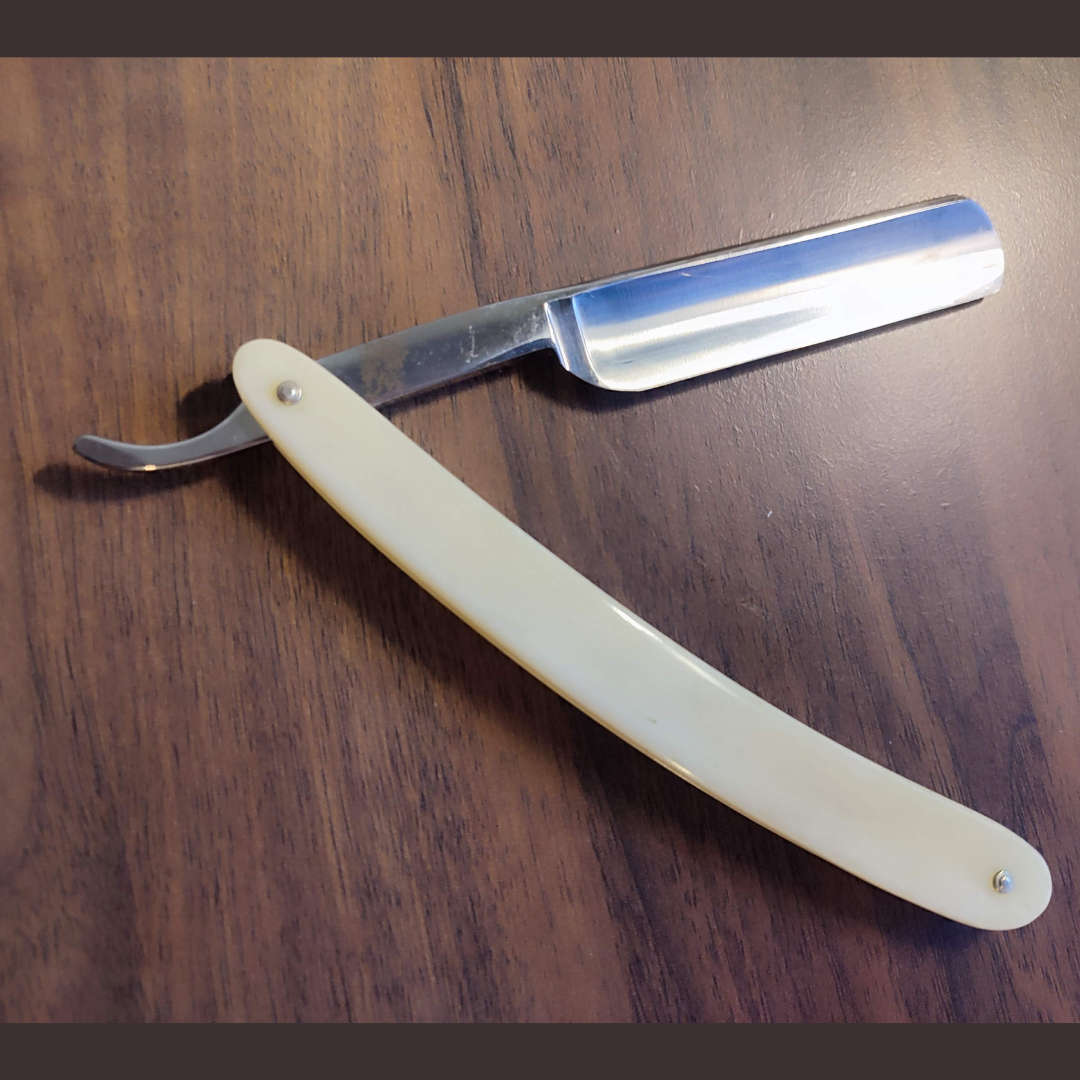 Edelweiss Solingen Straight Razor  - Immaculate Condition  R1500
