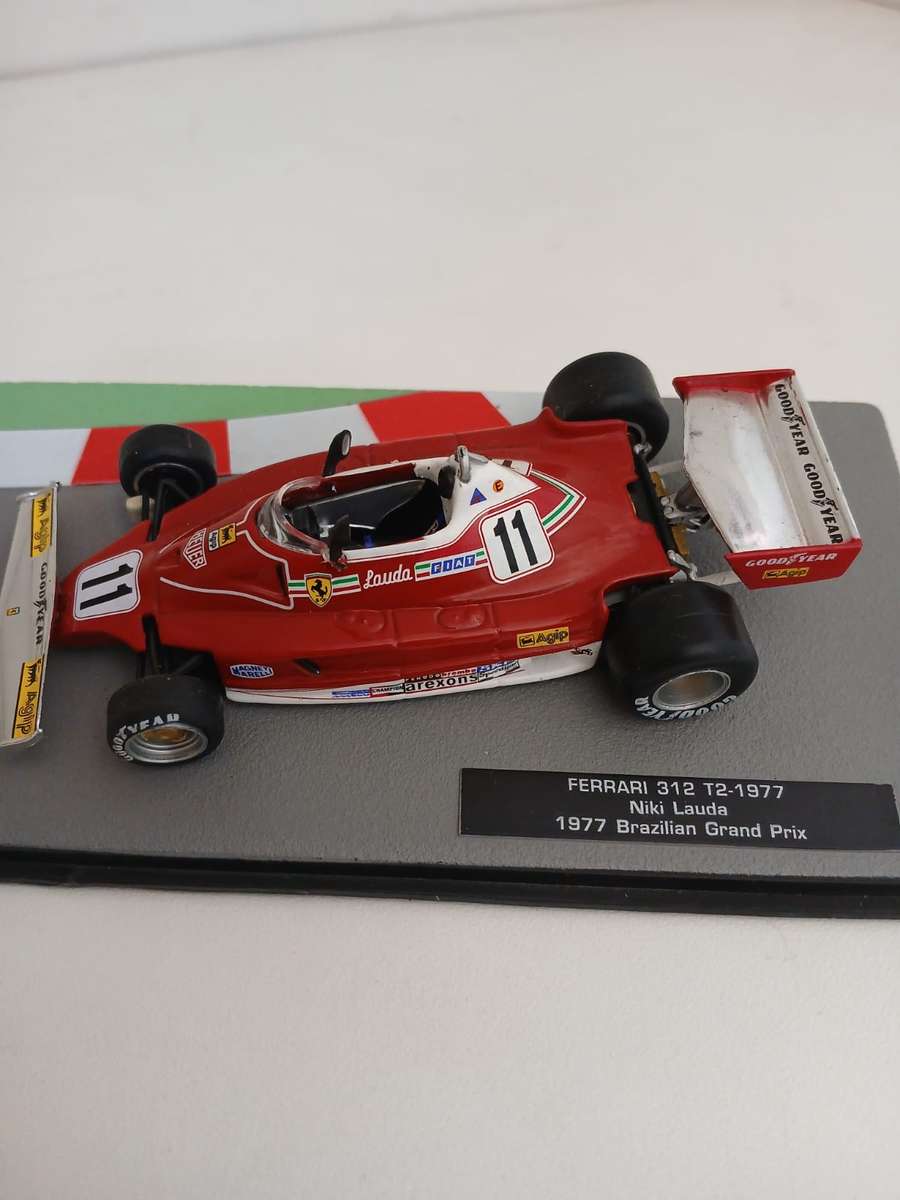 Niki Lauda - Ferrari F1 1977 - 1:43