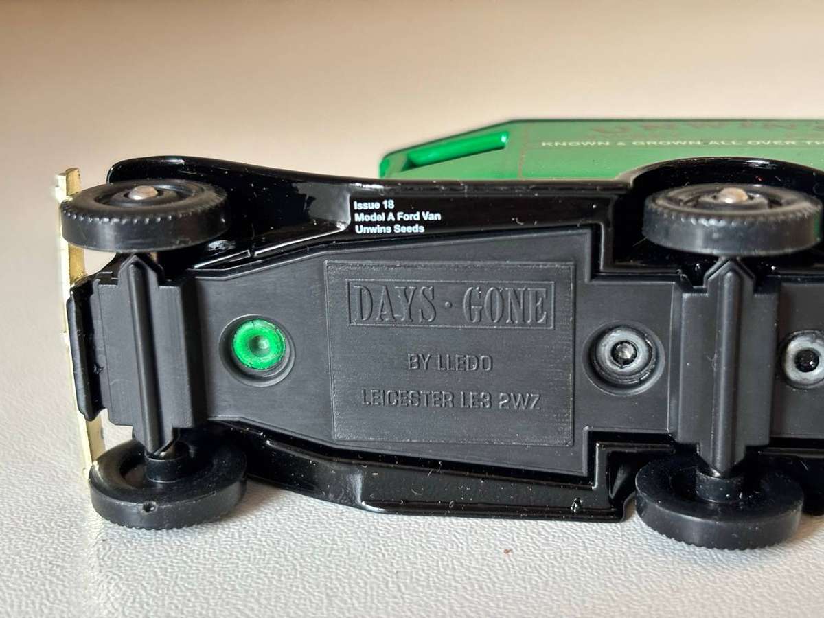 Ford Model A "Unwins Seeds" issue 8 (Lledo/Days Gone +/-1:60)