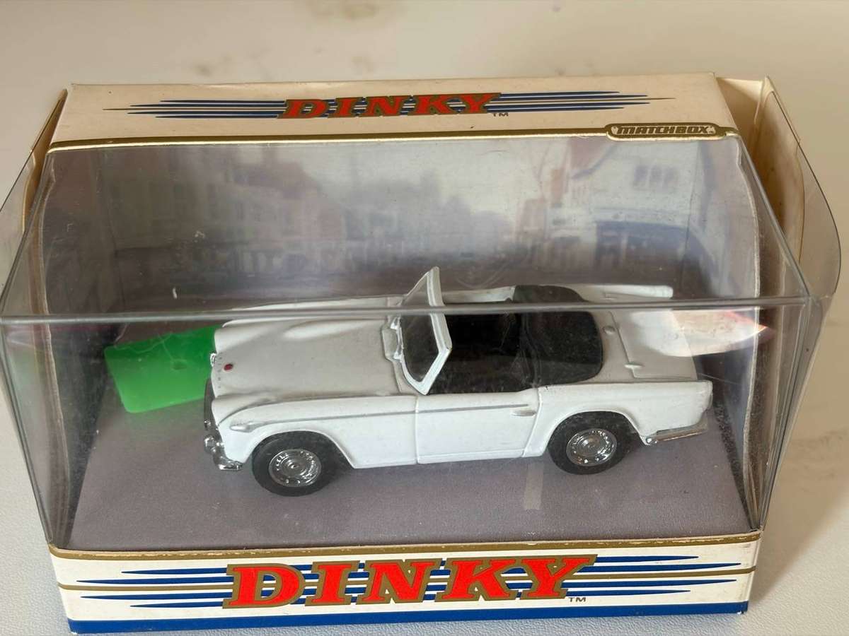 Triumph TR4A 1965 - DY-20 (Dinky +/-1:43 - with box)