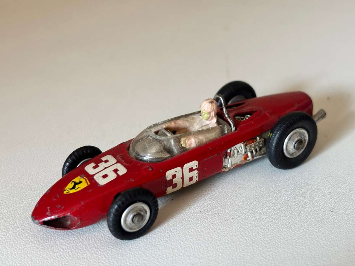Ferrari Formula 1 #154 (Corgi +/-1:43 made in Britain)