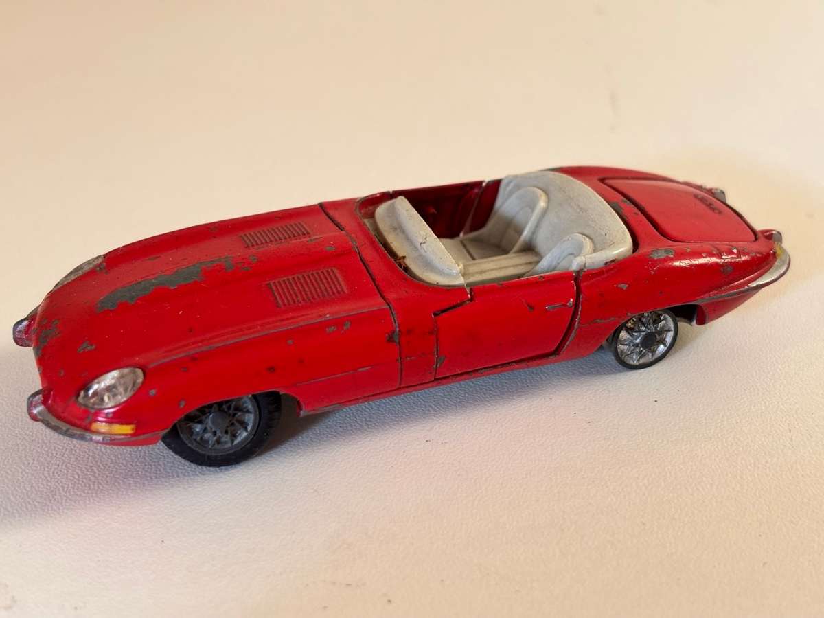 Rare Jaguar E-Type #926 (Teckno +/-1:43 made in Denmark)