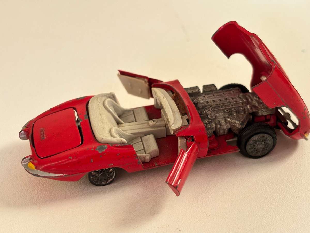 Rare Jaguar E-Type #926 (Teckno +/-1:43 made in Denmark)