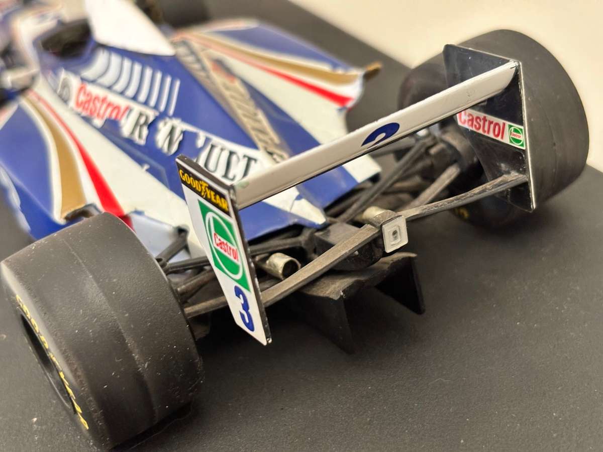 Jacques Villeneuve - Williams Renault F1 1997 (ONYX 1:18)