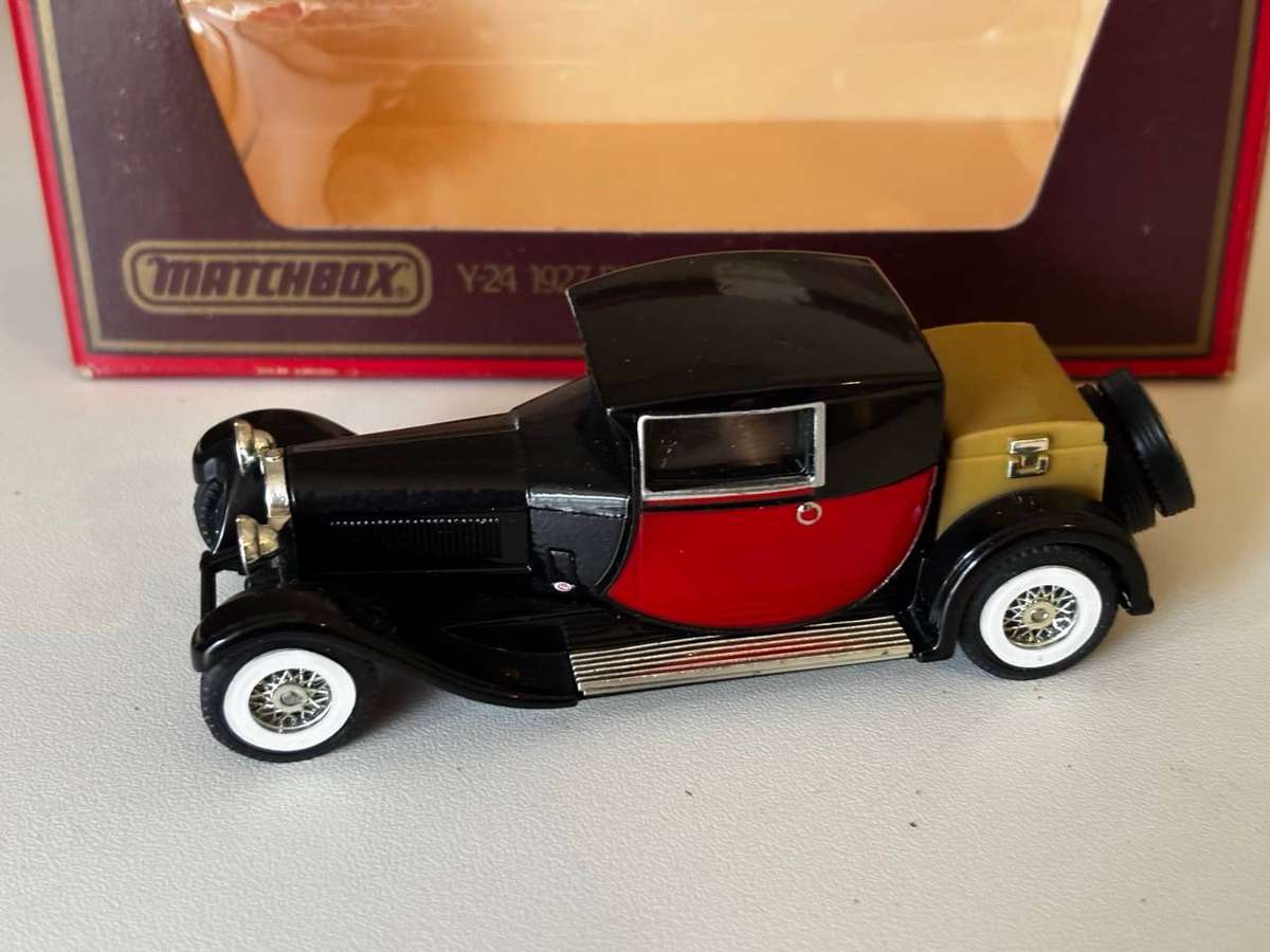 Bugatti 44 1928 Y-24 (Matchbox Models of Yesteryear +/-1:43 - with box)