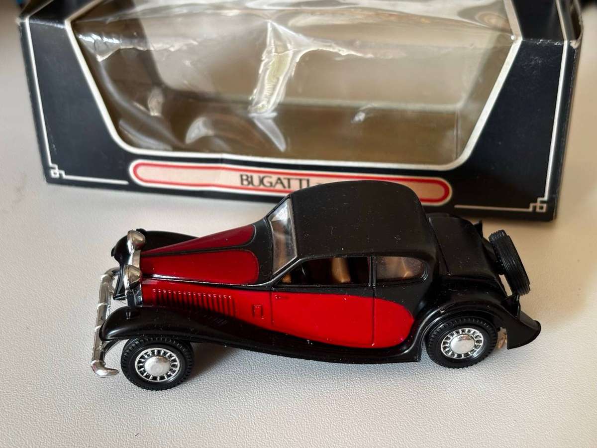 Bugatti T-50 1930 (Guisval +/-1:43 - with box)