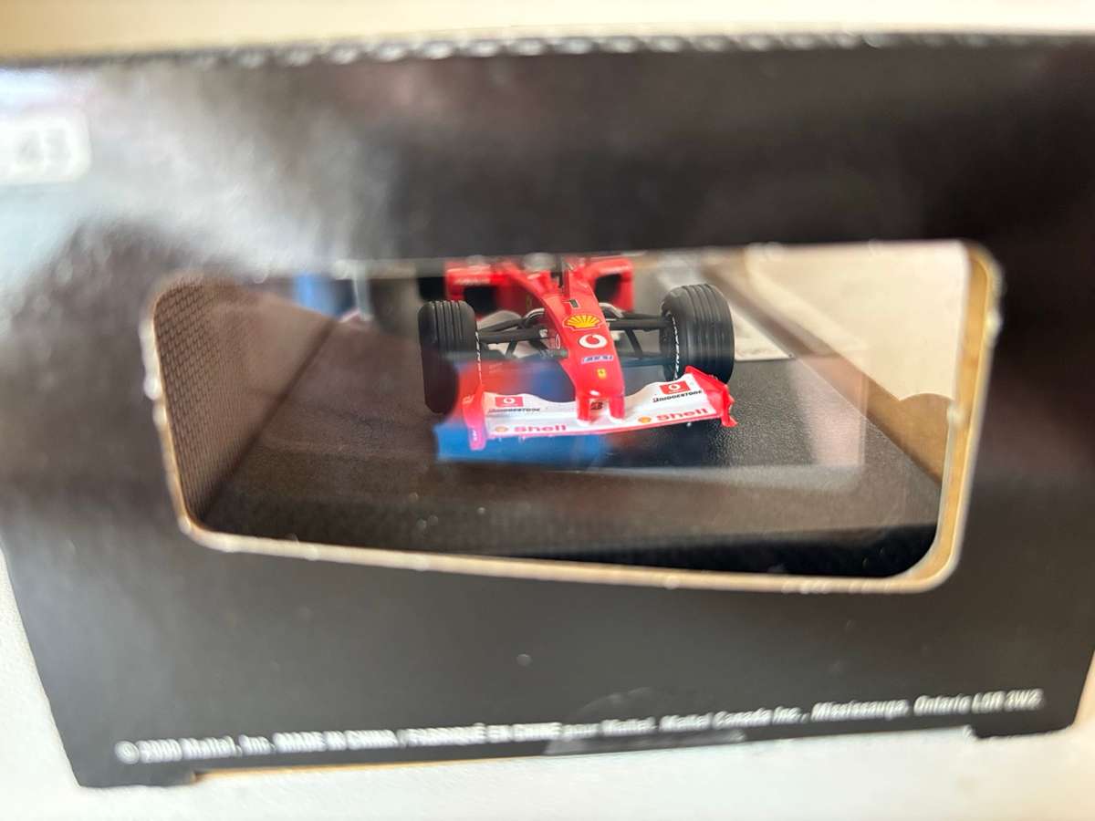 Michael Schumacher - 2002 Ferrari F1 (Hotwheels rare 1:43)