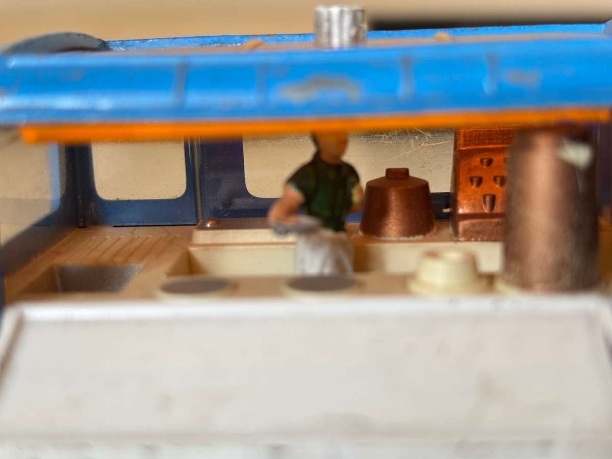 Smith's Karrier Bantam Van #455 (Corgi +/-1:43 made in Britain)