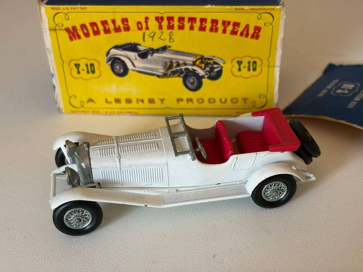 Mercedes Benz 1928 36/220 no.10 (Matchbox Lesney - with box)
