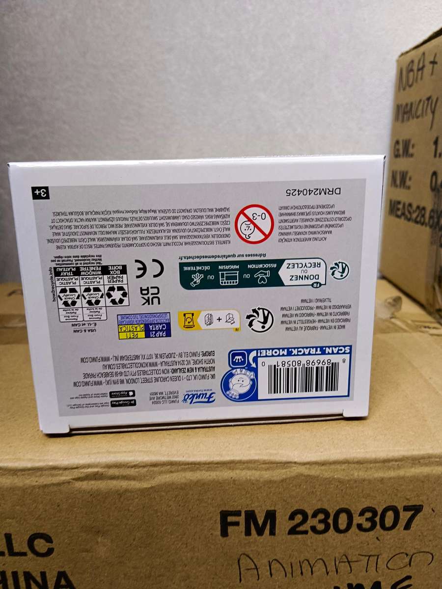 Funko POP! RACING FORMULA 1 LEWIS HAMILTON W/HELM VIN FIG