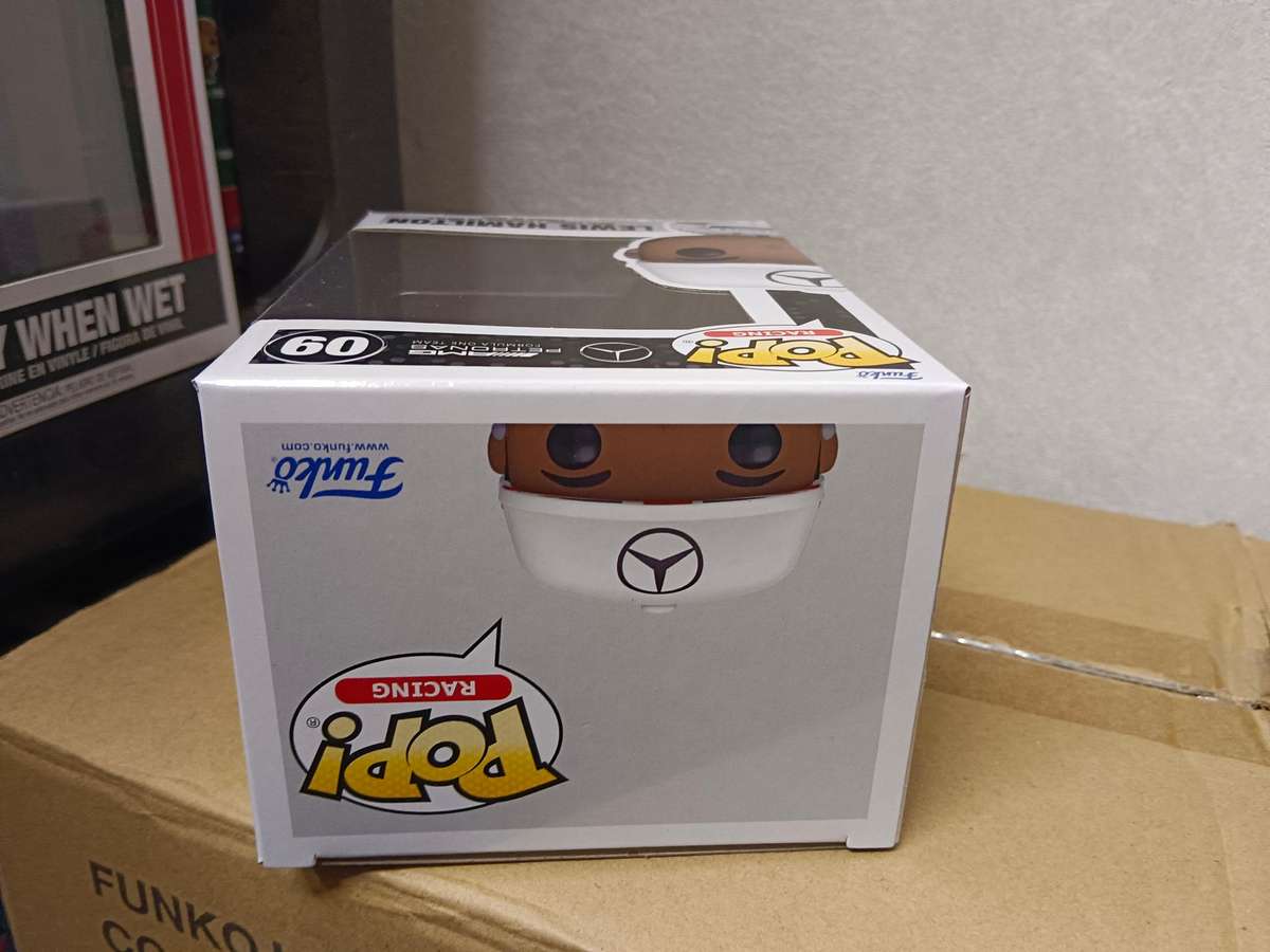 Funko POP! RACING FORMULA 1 LEWIS HAMILTON W/HELM VIN FIG