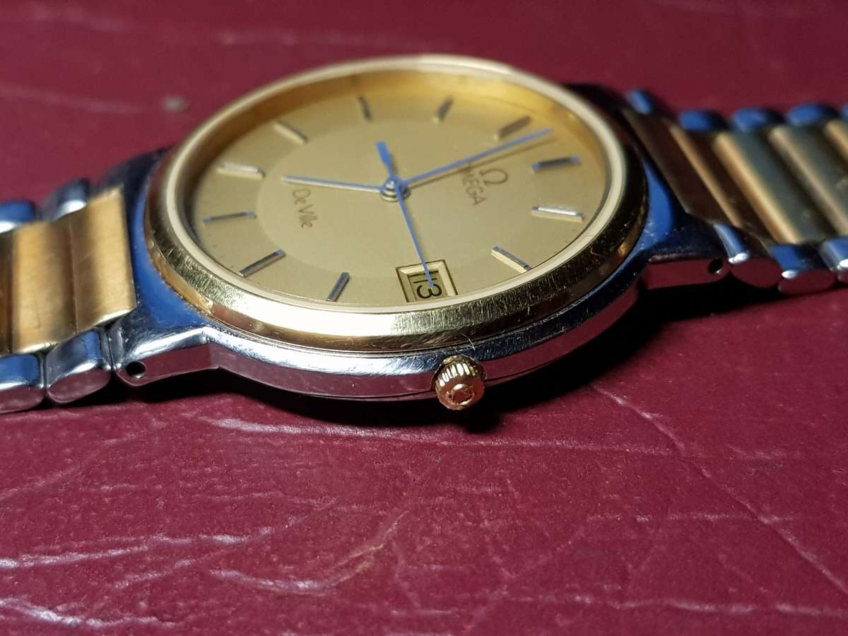 OMEGA DE VILLE QUARTZ WATCH WITH NEW BATTERY IN EXCELLENT CONDITION