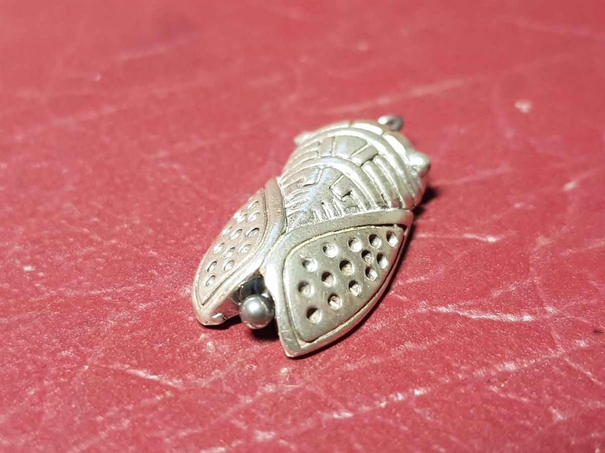 Lovely Genuine Solid Sterling Silver Charm - [4,9 g]