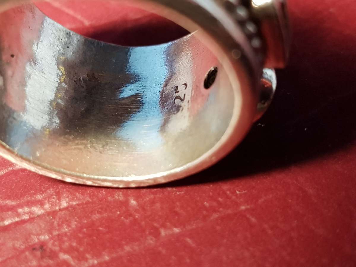 Lovely Genuine Solid Sterling Silver Ring In Good Condition - [11,6 g]