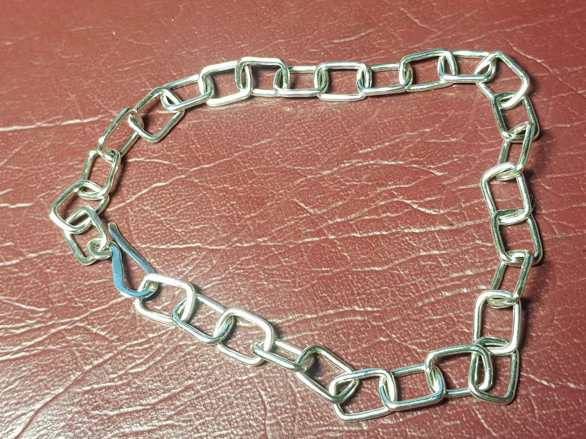 Lovely Genuine Solid Sterling Silver Bracelet in Excellent Condition - [11,8 g]