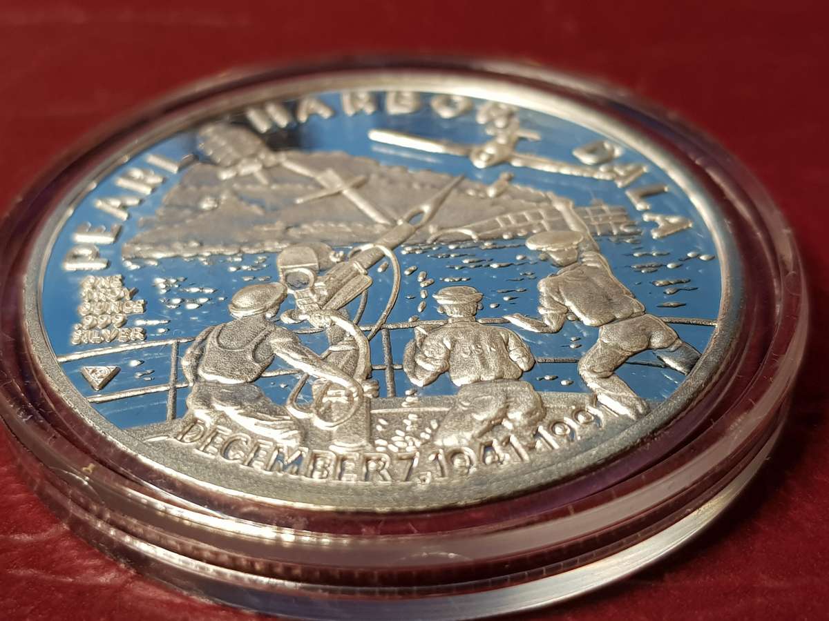 SILVER Proof 1 Oz Fine Capsuled - Pearl Harbor 50th Anniversary Medallion