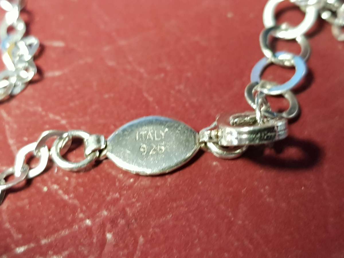 Lovely Genuine Solid Sterling Silver Bassano Necklace With Pendant in Excellent Condition - [5,9 g]