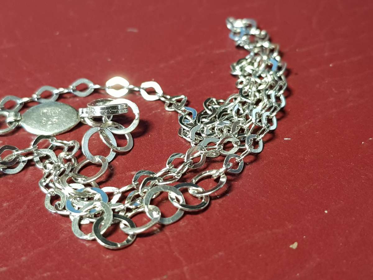 Lovely Genuine Solid Sterling Silver Bassano Necklace With Pendant in Excellent Condition - [5,9 g]