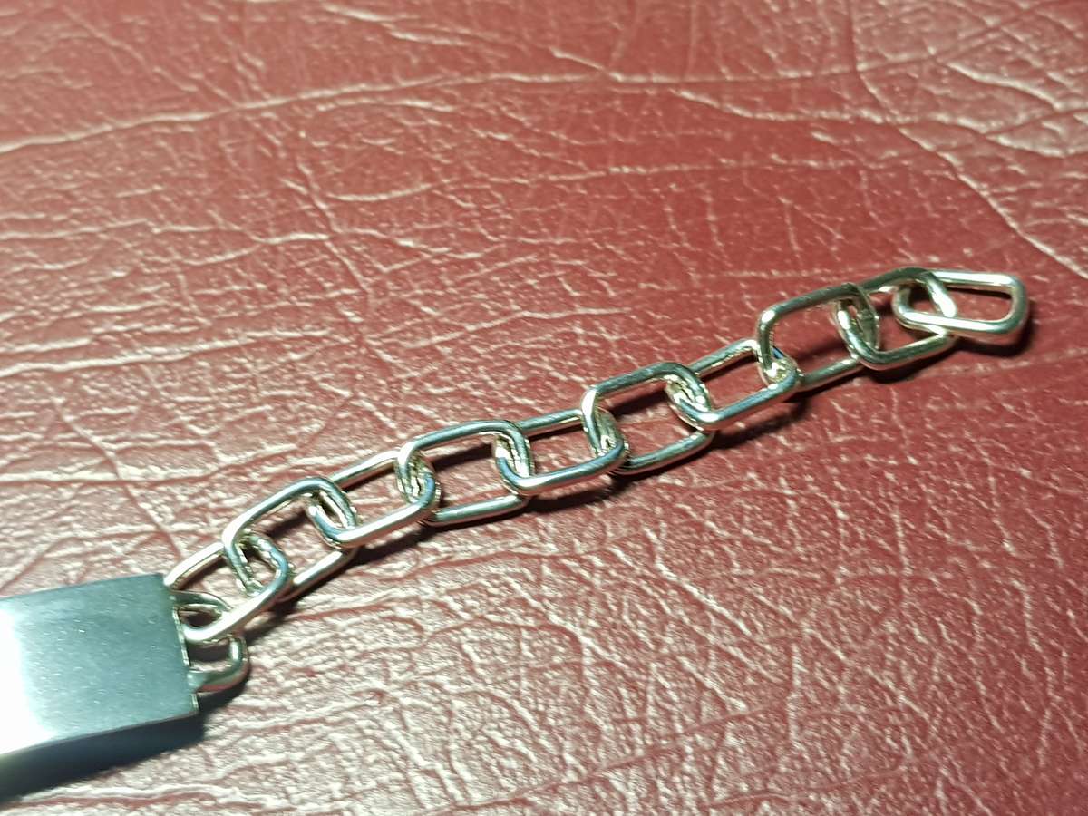 Lovely Genuine Solid Sterling Silver Name Bracelet With Onyx in Excellent Condition - [14 g]