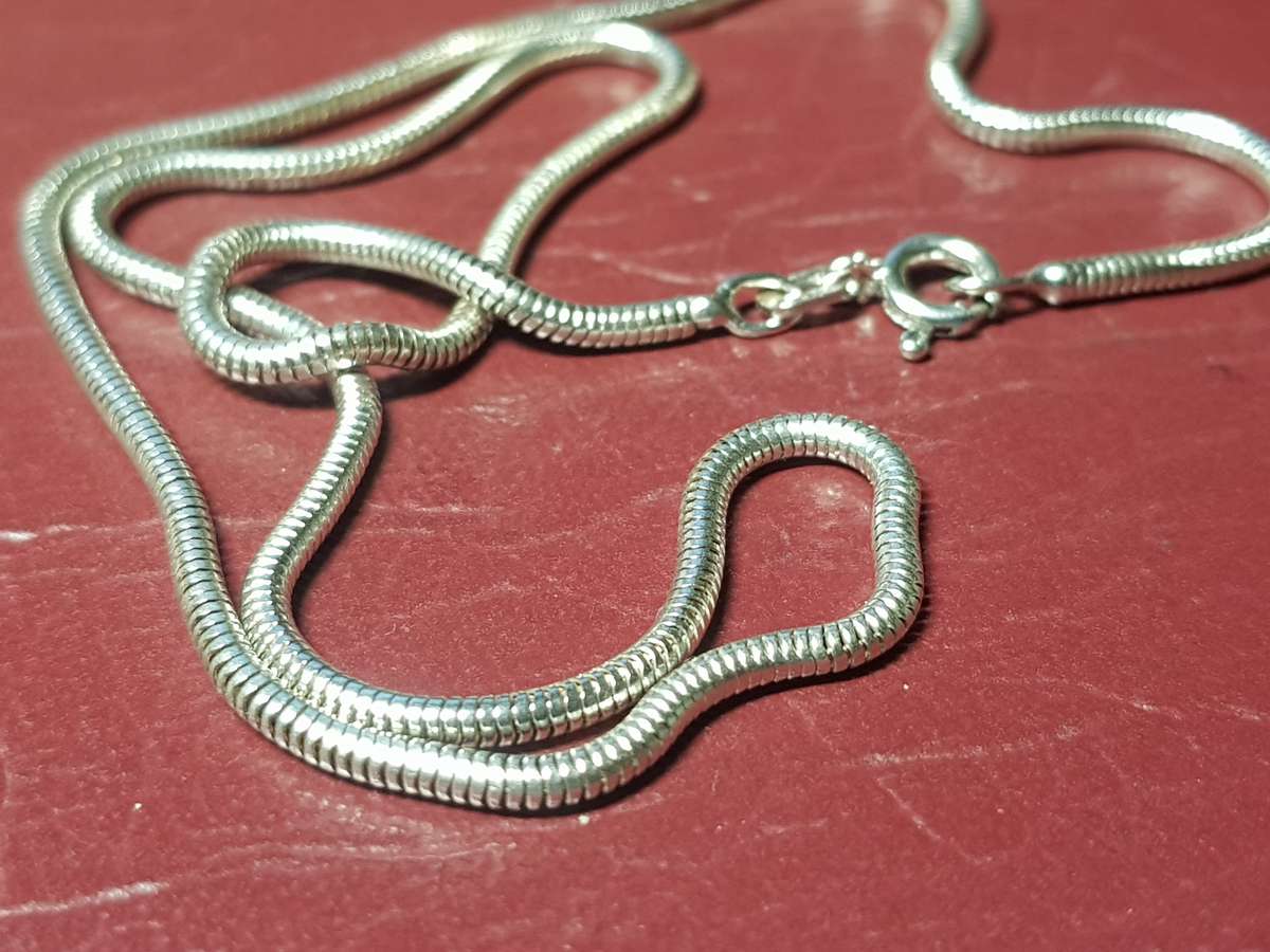 Lovely Genuine Solid Sterling Silver Snake Necklace Excellent Condition - 7,2 g]