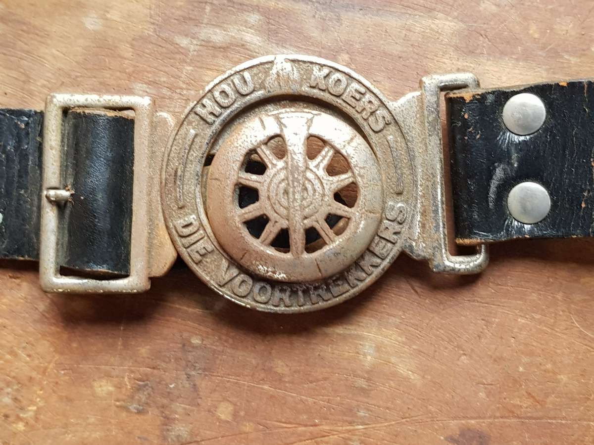 Voortrekker Belt And Buckle - [Belt broken]