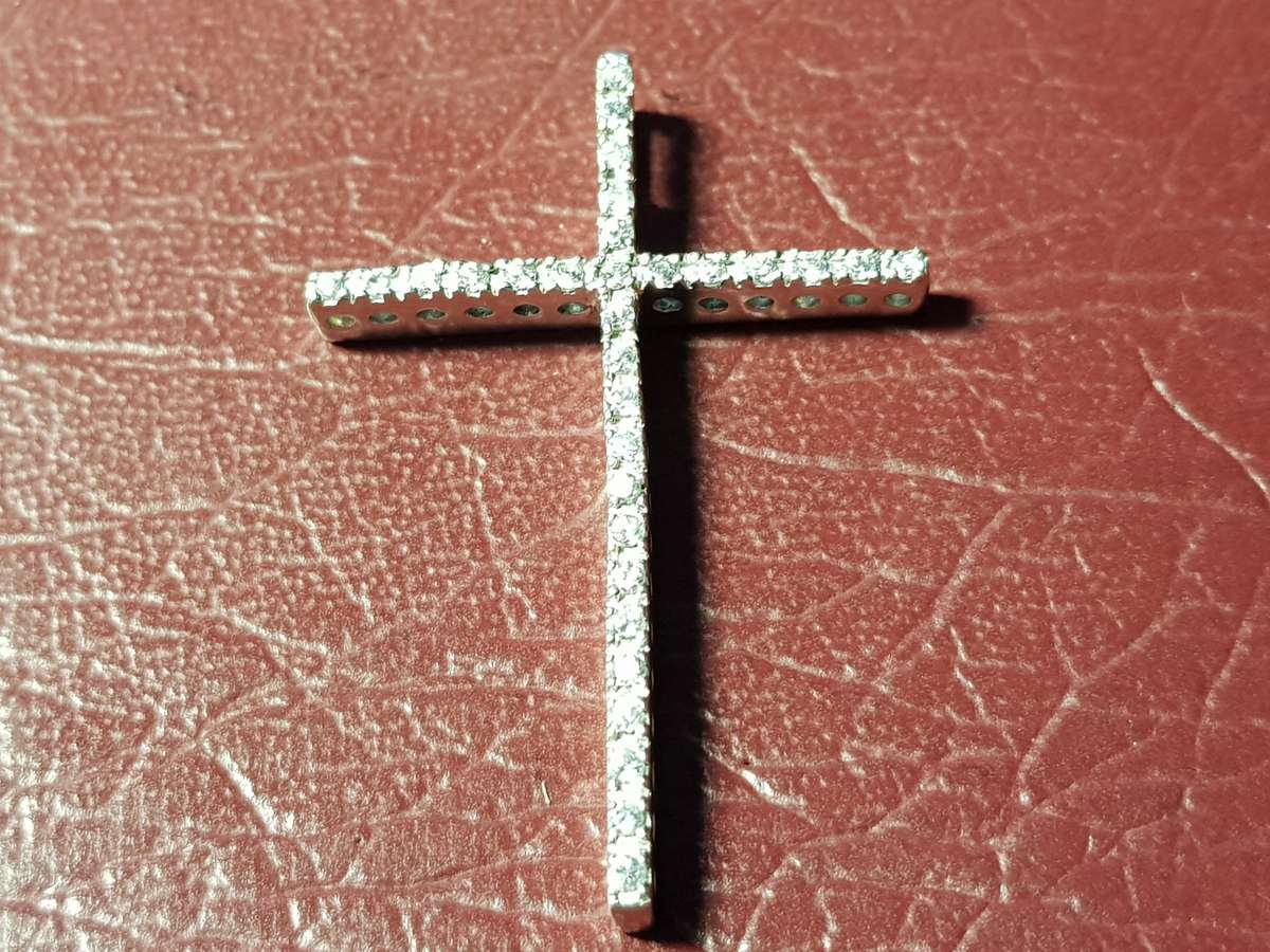Lovely Genuine Solid Sterling Silver Cross Pendant In Excellent Condition - [4,75 g]