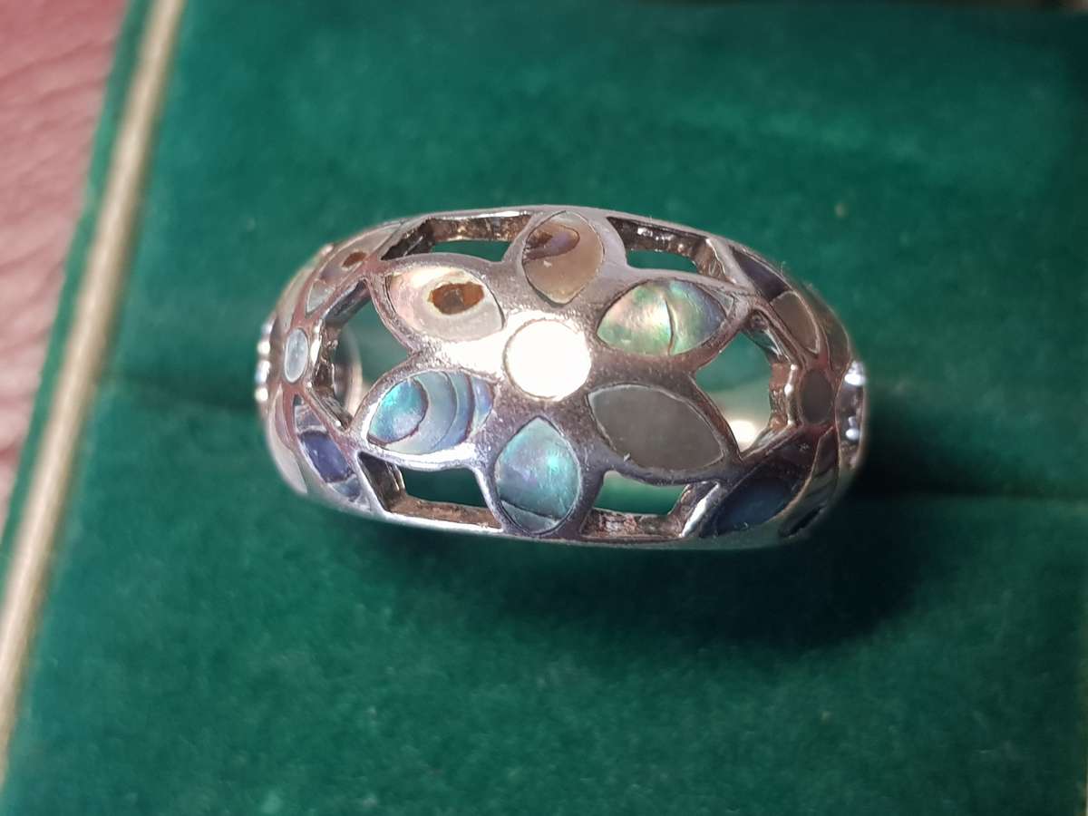 Lovely Genuine Solid Sterling Silver Ring In Good Condition - [4,4 g]*