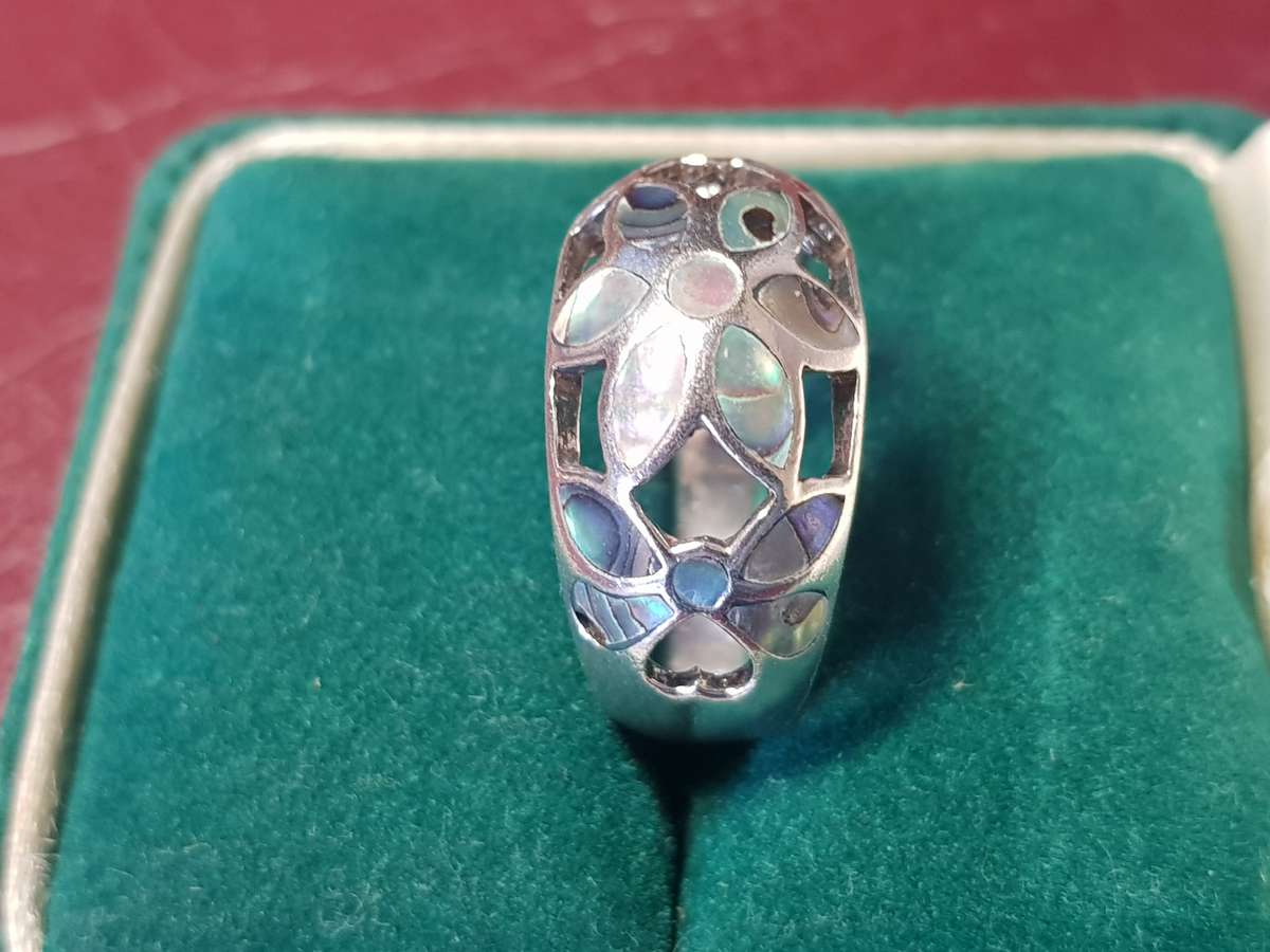 Lovely Genuine Solid Sterling Silver Ring In Good Condition - [4,4 g]*