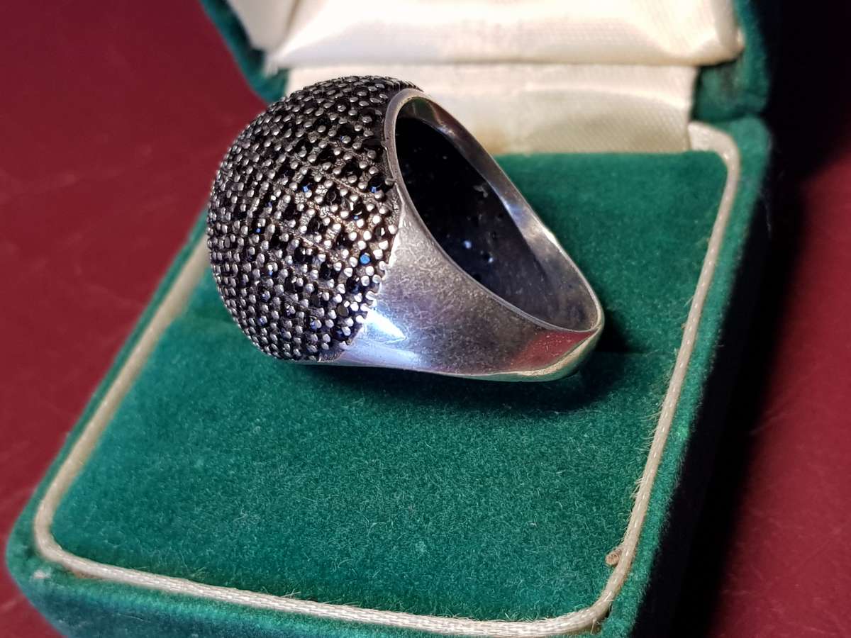 Lovely Genuine Solid Sterling Silver Ring In Excellent Condition - [10,5 g]*