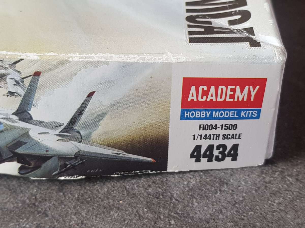 Academy Hobby Model Kit - Unopened [Scale 1:144] - F1004 - 4434