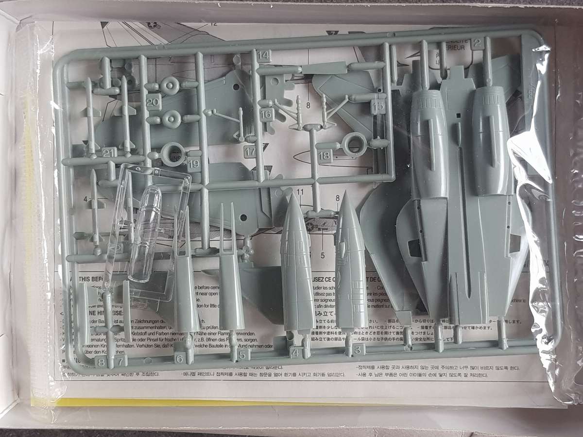 Academy Hobby Model Kit - Unopened [Scale 1:144] - F1004 - 4434