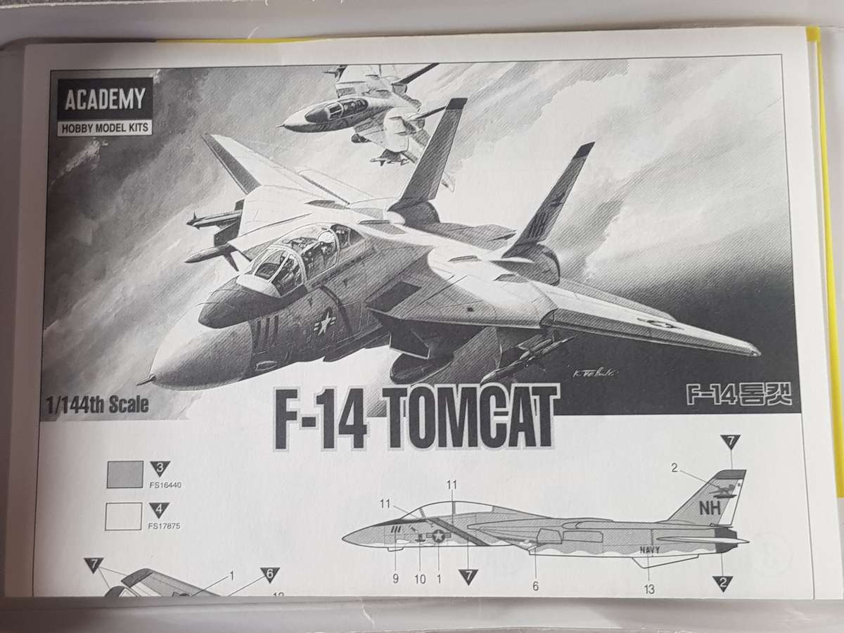 Academy Hobby Model Kit - Unopened [Scale 1:144] - F1004 - 4434