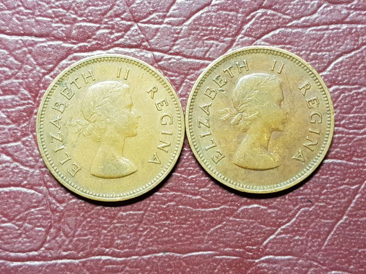 2 x 1953 SA Union Half Pennies - [Bid per coin to take both]