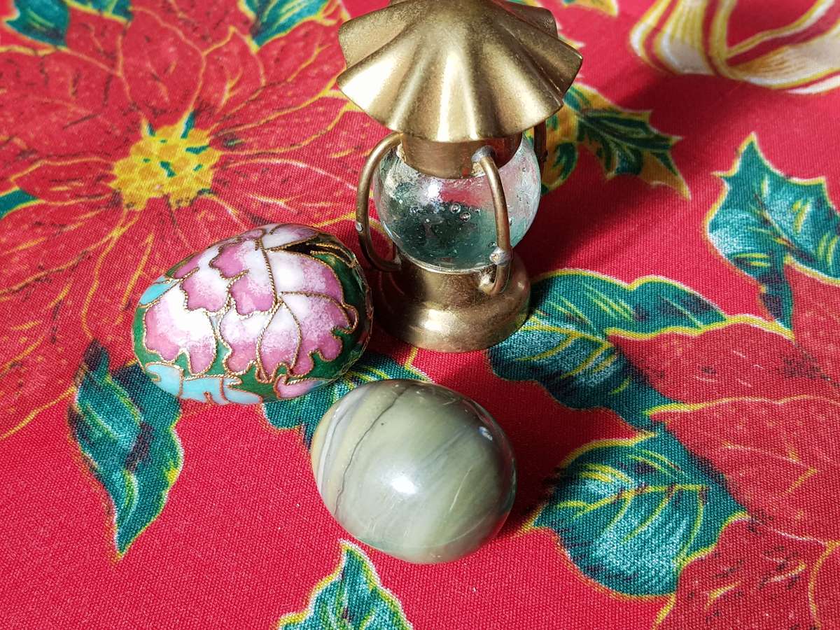 3 x Collectable Items - [One bid for all]