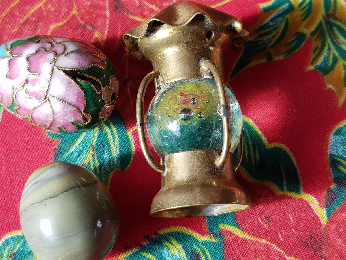 3 x Collectable Items - [One bid for all]