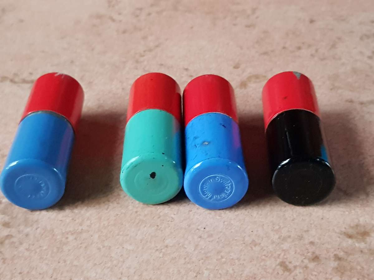 4 x Vintage Lighters Not Working - Length 5,5 cm - [Bid per lighter to take all]]