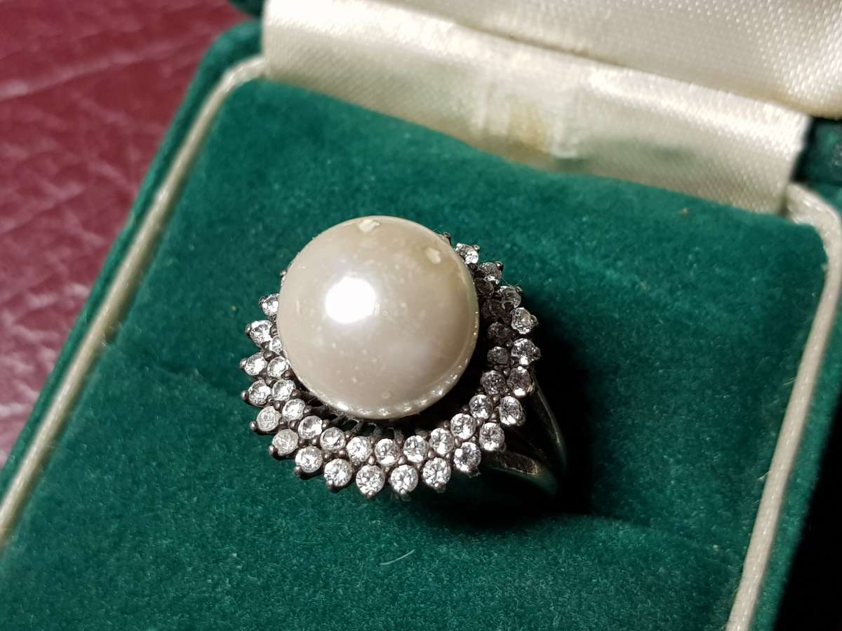 Lovely Genuine Solid Sterling Silver Ring In Good Condition - [5,2 g]